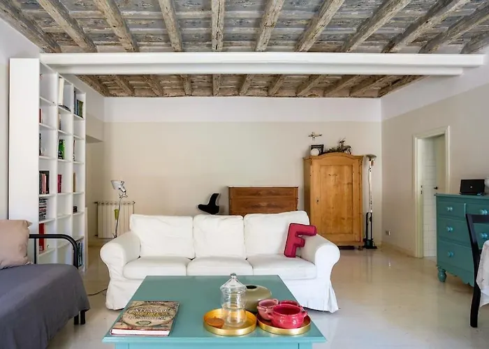 Authentic Monti 5 Mins From Colosseum Appartement