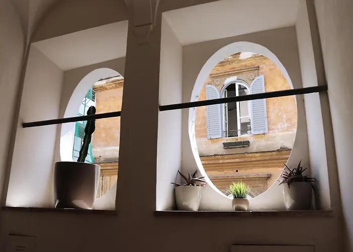 Authentic Monti 5 Mins From Colosseum Rome