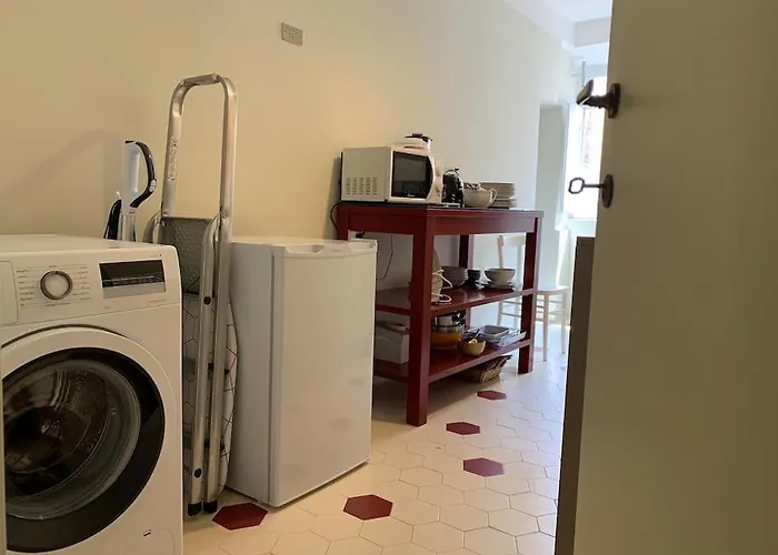 Authentic Monti 5 Mins From Colosseum * Rome